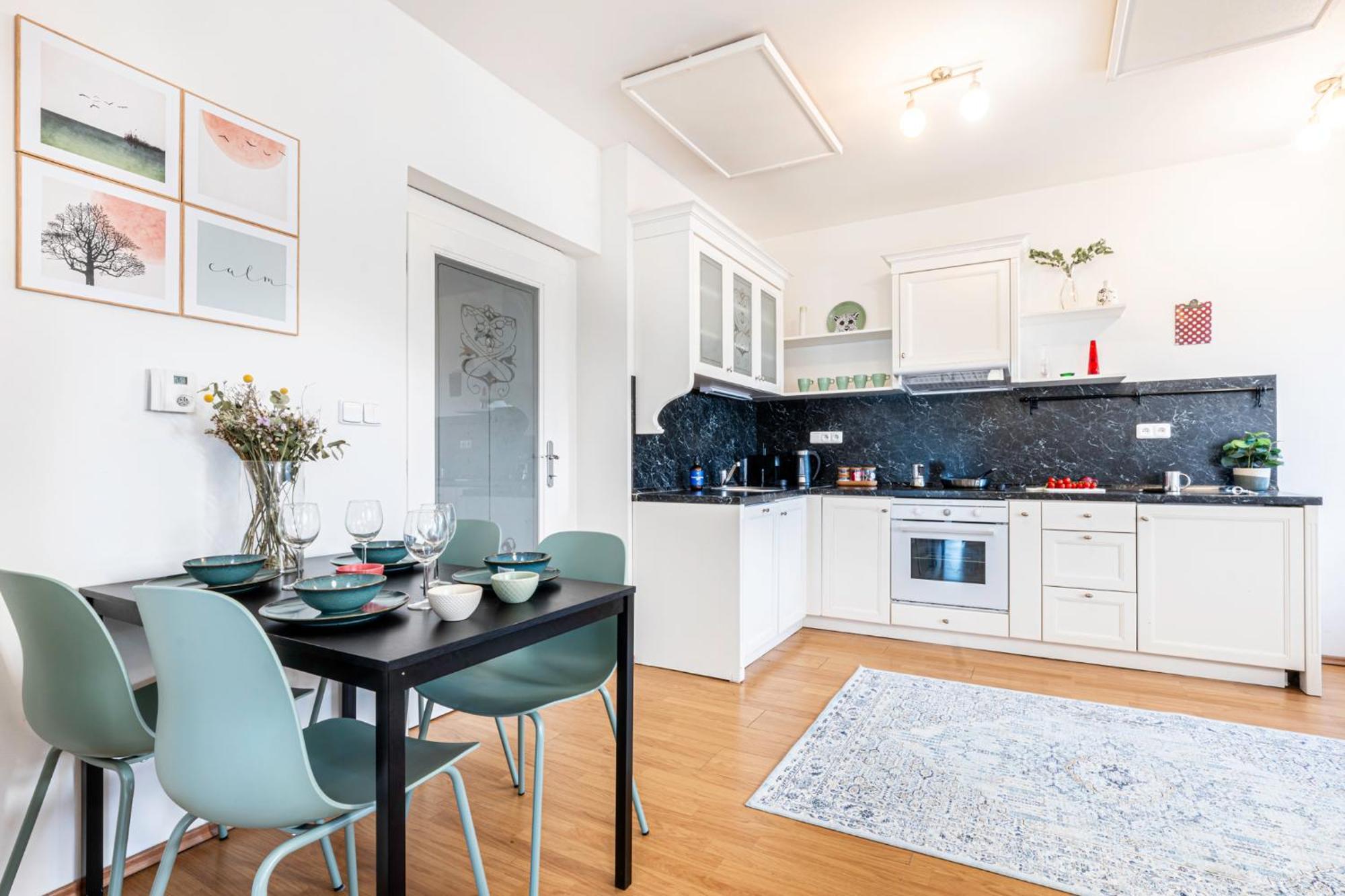 Days - Terrace - Stunning View - Duplex Apartment Prag